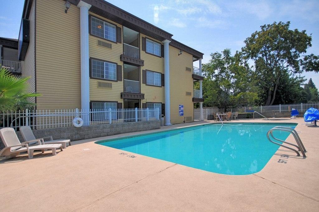 Comfort Suites Red Bluff Near I-5 Zewnętrze zdjęcie