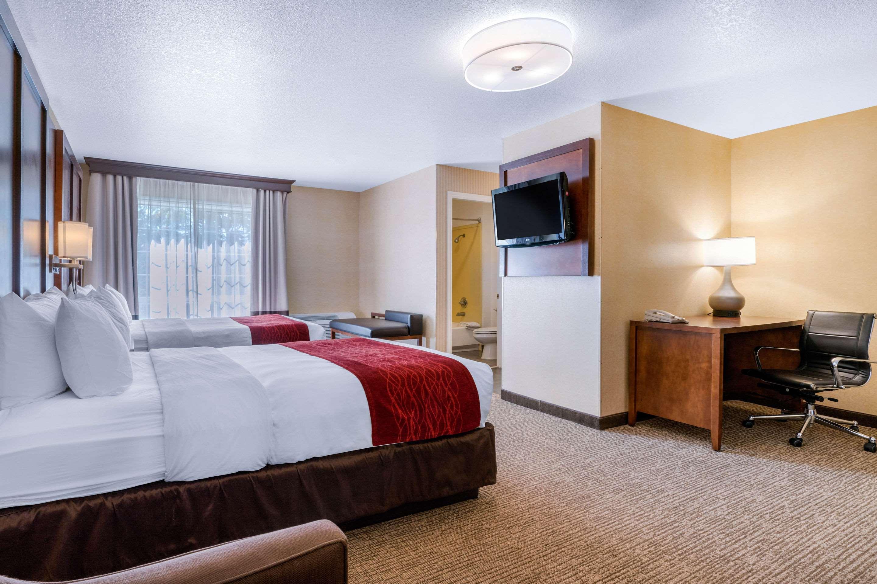Comfort Suites Red Bluff Near I-5 Zewnętrze zdjęcie