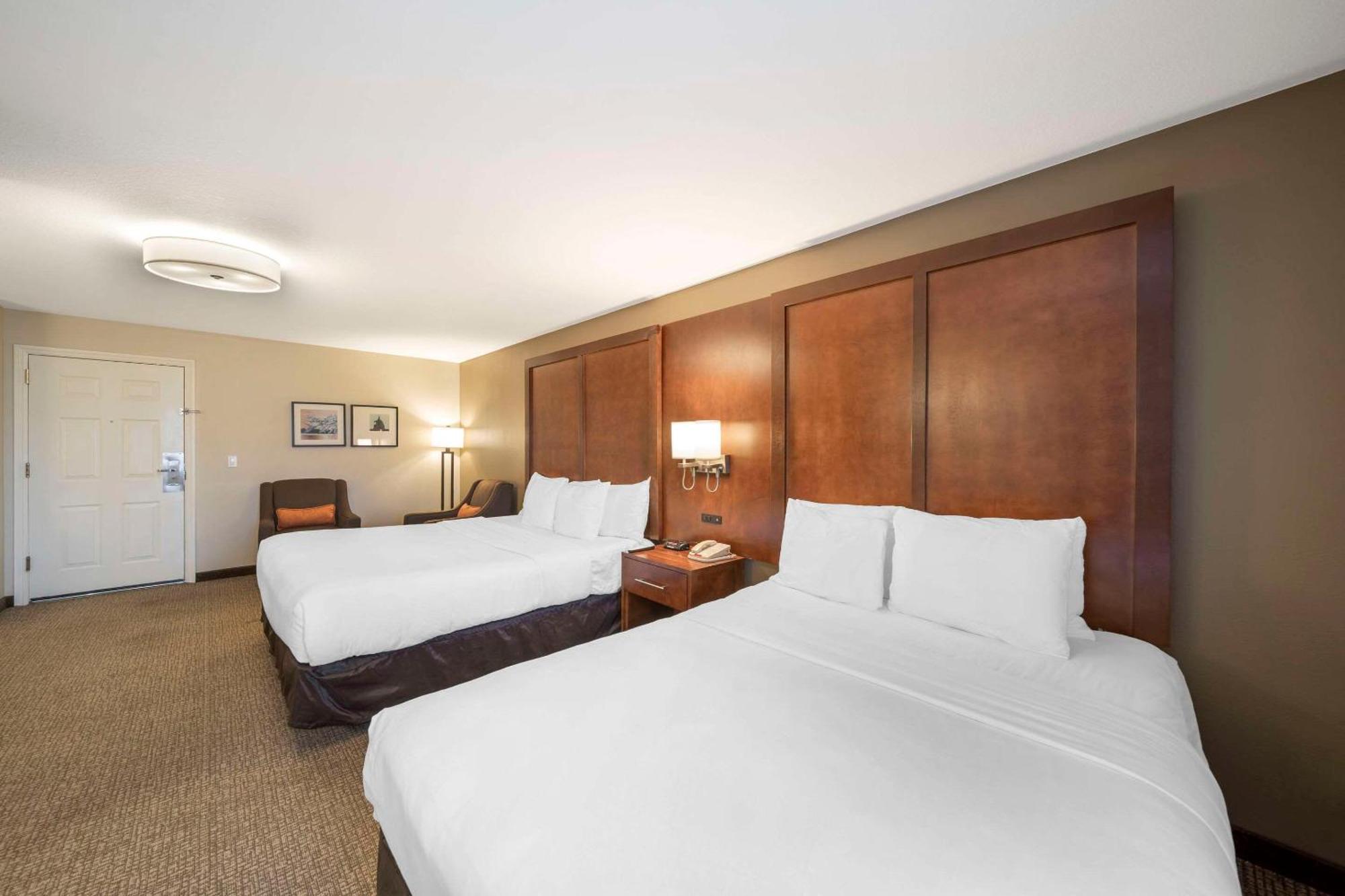 Comfort Suites Red Bluff Near I-5 Zewnętrze zdjęcie